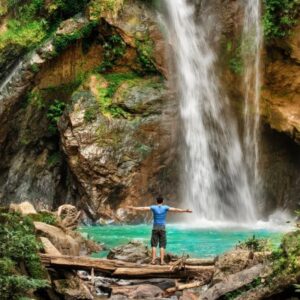 Paquetes Turísticos a Costa Rica Bosque Nuboso 2026